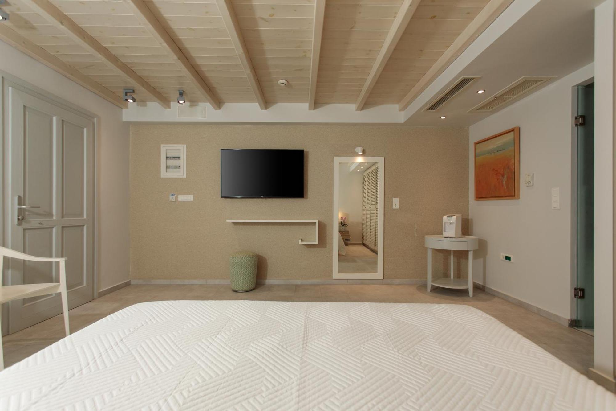 Iria Beach Art Hotel Ajía Ána Szoba fotó