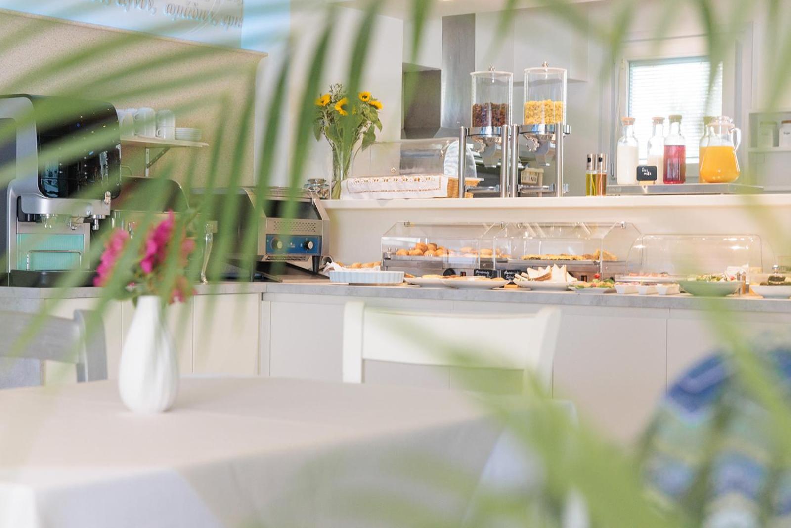 Iria Beach Art Hotel Ajía Ána Kültér fotó